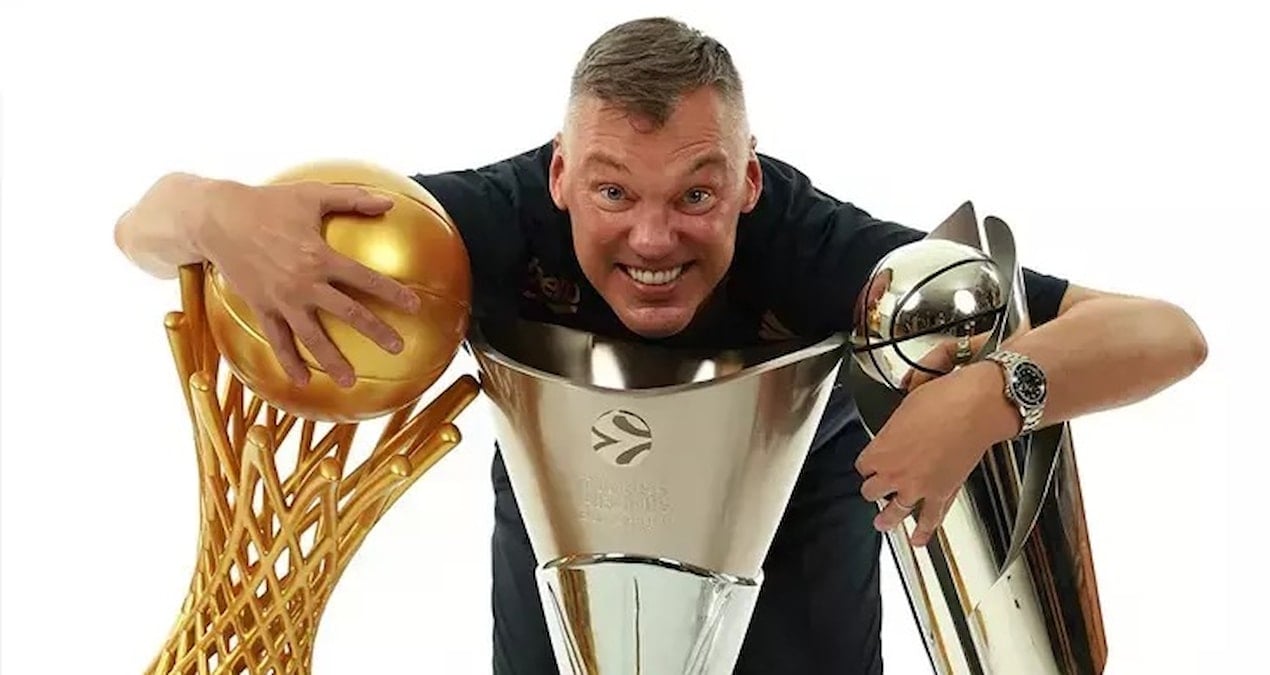 Jasikevicius ile 4 yıl daha