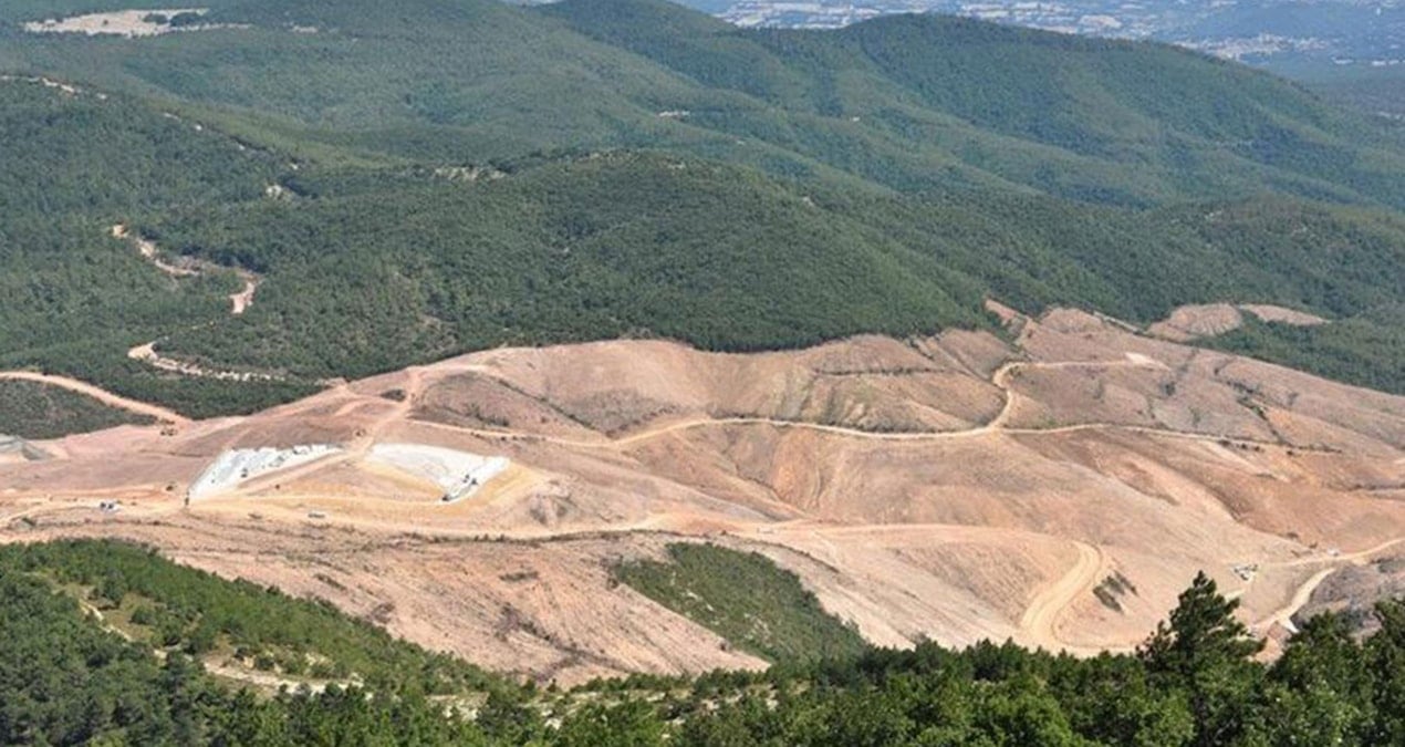 ‘Kepçenin önüne yatarım’