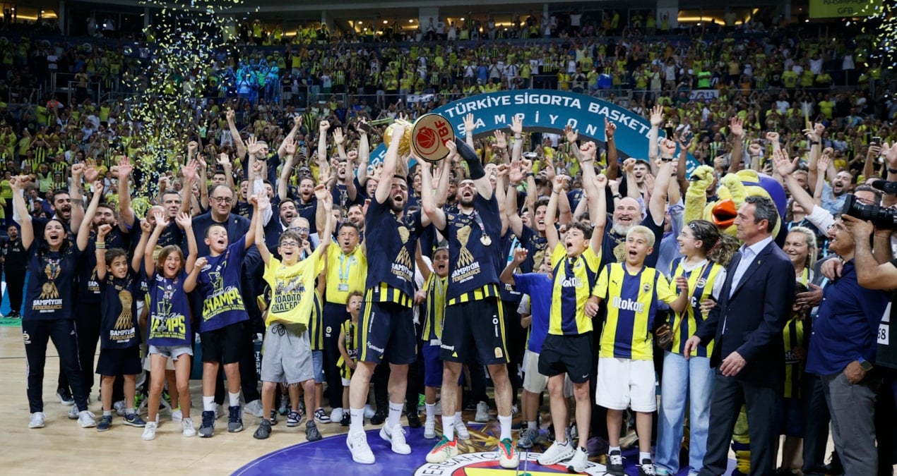 Şampiyonluğun akabinde Fenerbahçe Beko’dan Galatasaray’a transfer!