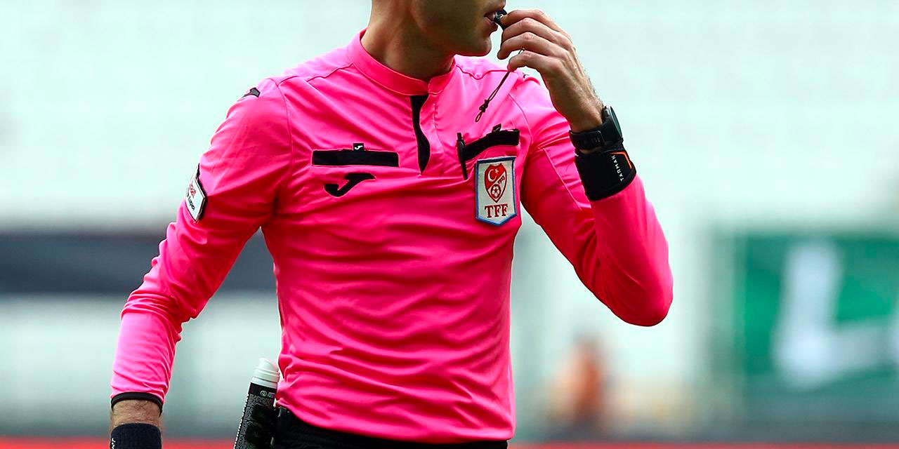 Ünlü hakem TFF’ye takıldı: Bir daha maç yönetemeyecek